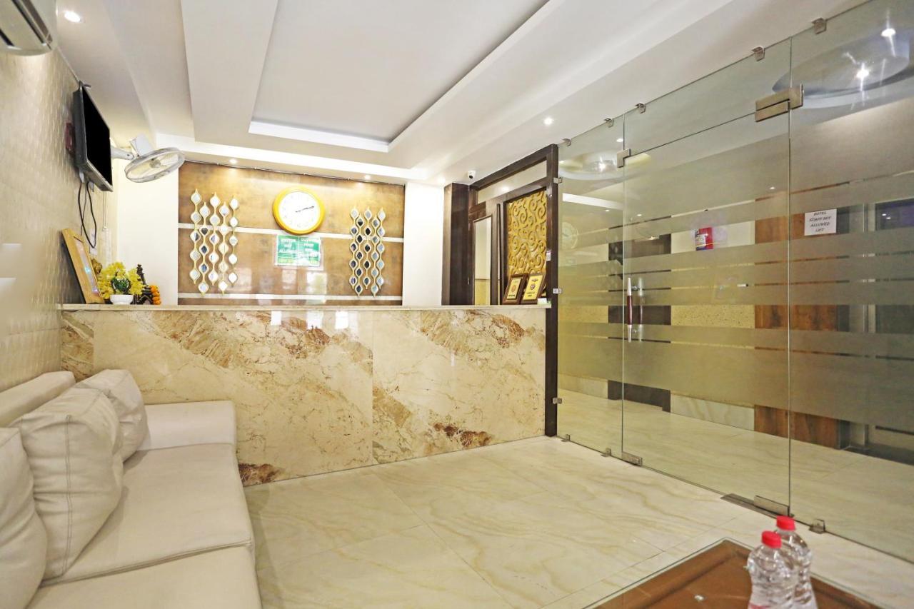 Hotel Iconic Near Delhi Igi International Airport Új-Delhi Kültér fotó