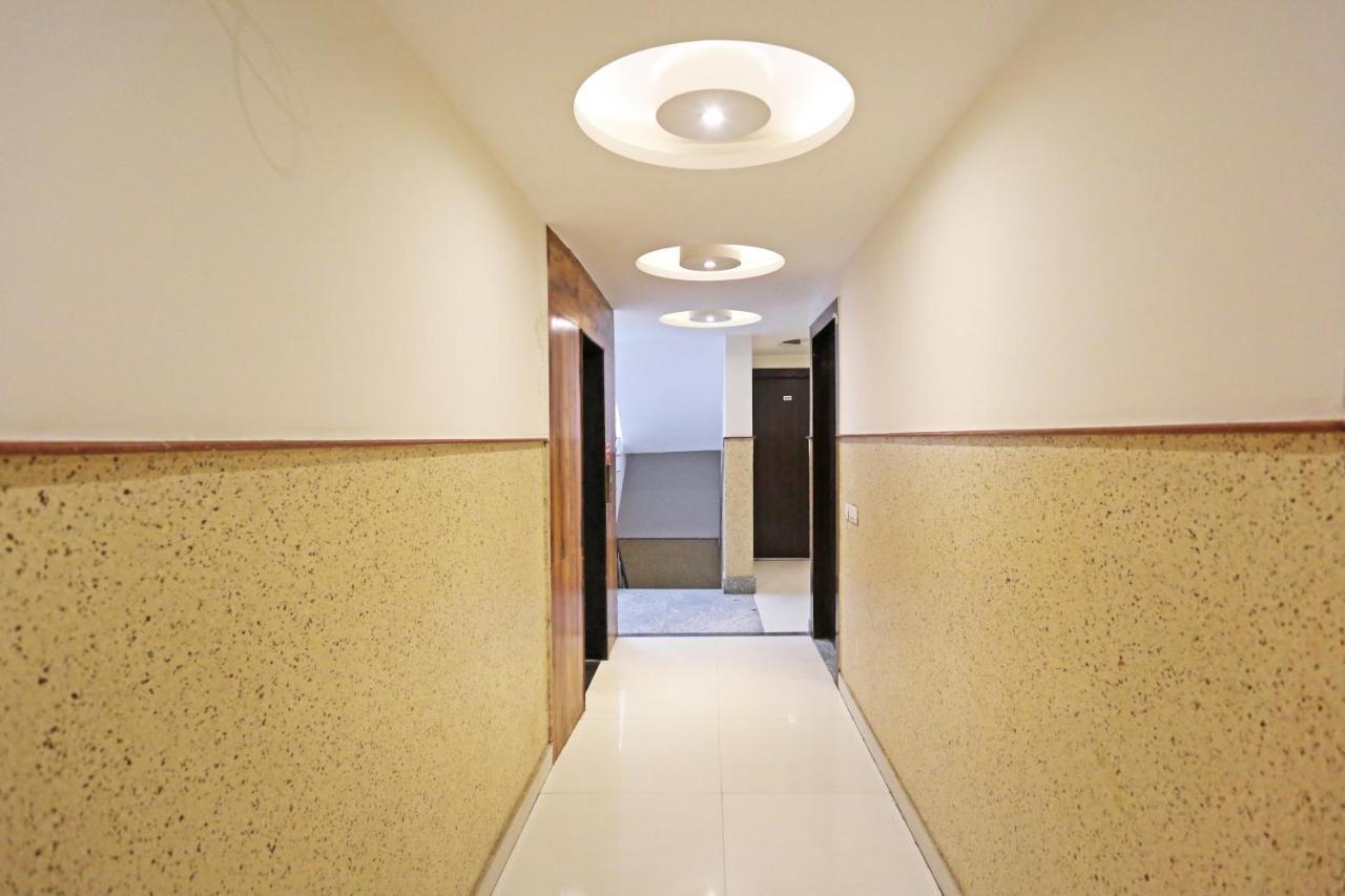 Hotel Iconic Near Delhi Igi International Airport Új-Delhi Kültér fotó